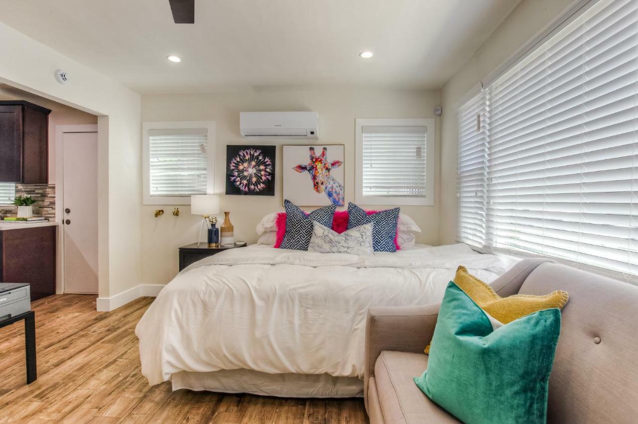Long Beach Studio Suites エクステリア 写真