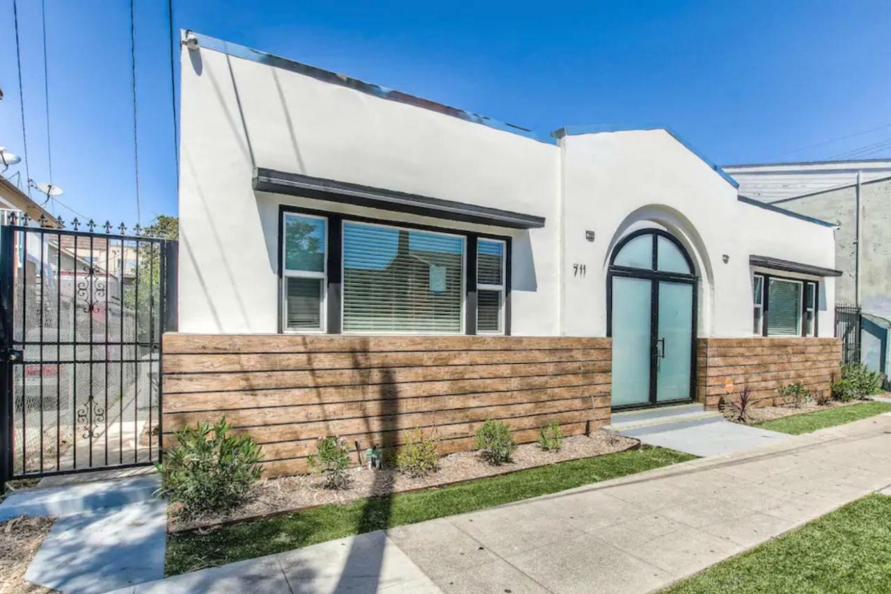 Long Beach Studio Suites エクステリア 写真