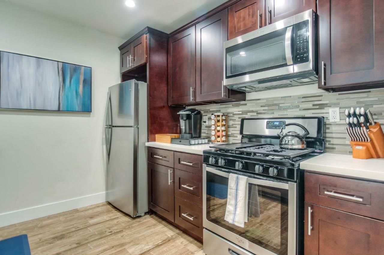 Long Beach Studio Suites エクステリア 写真